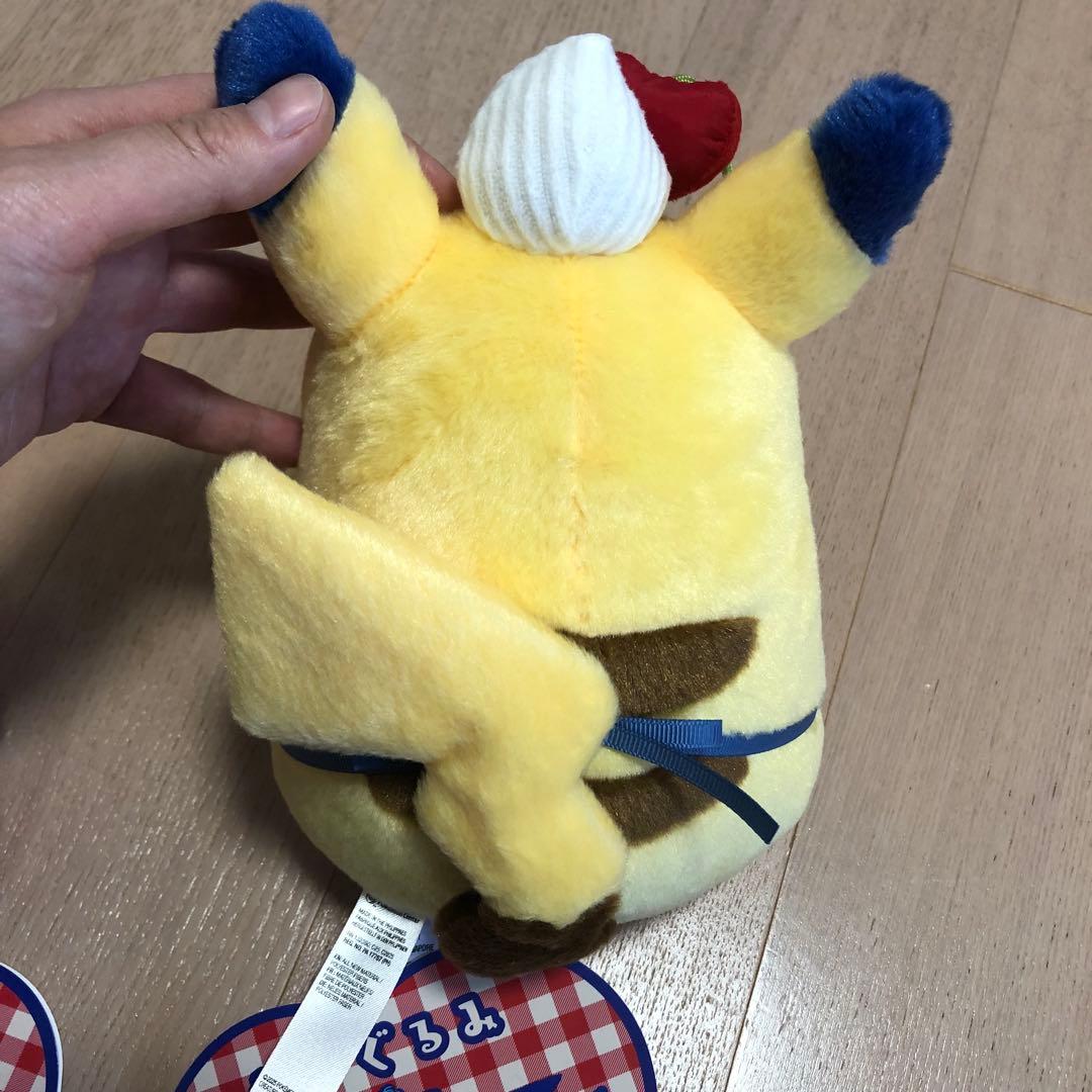 PIKACHU DINER◎ピカチュウ◎マスコットとぬいぐるみの2点